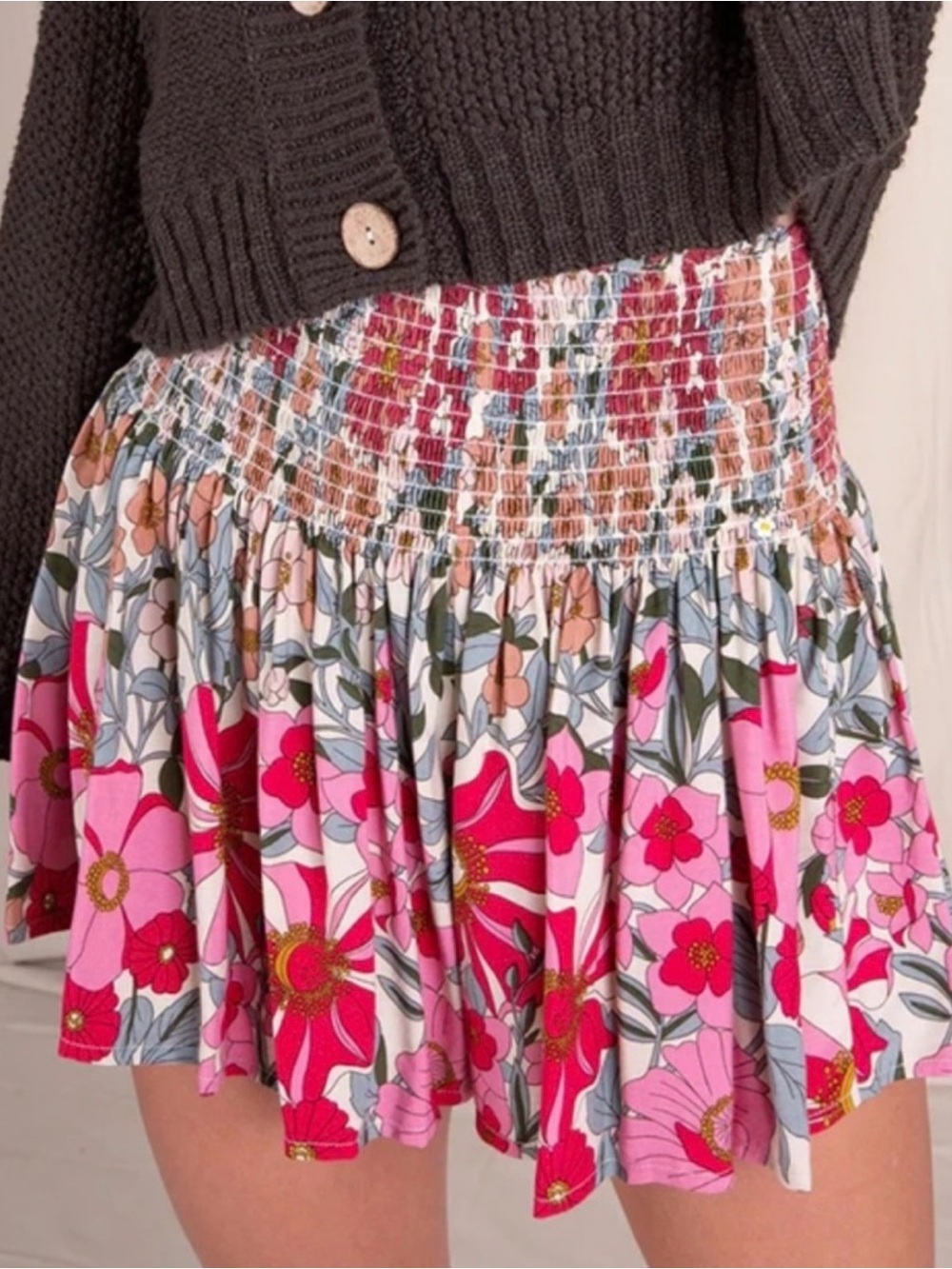 Natural Life Smocked High Waist Floral Shorts Pink Tan Multi Size L / XL